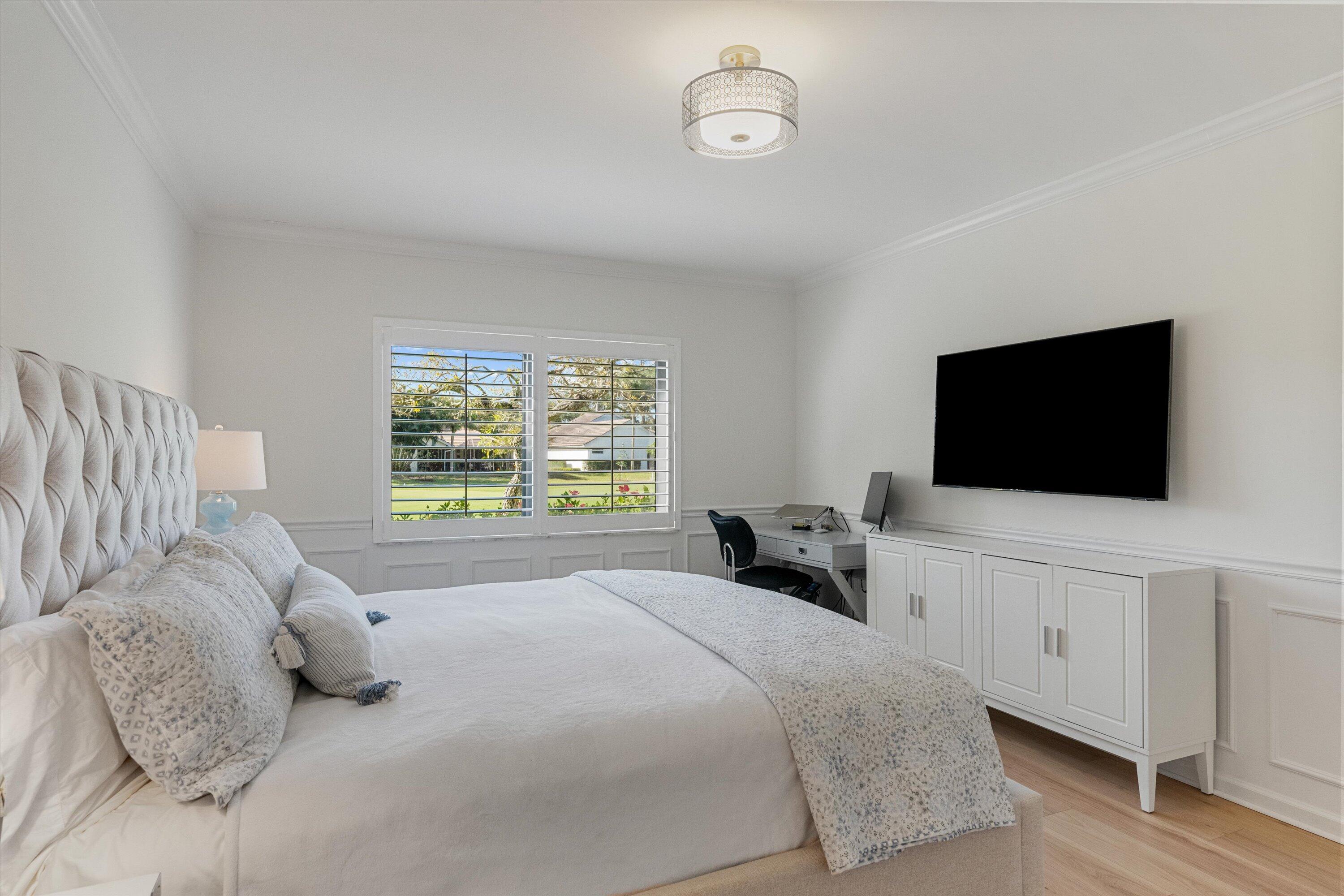 WATERBEND AT JONATHANS LANDING CONDO - Residential