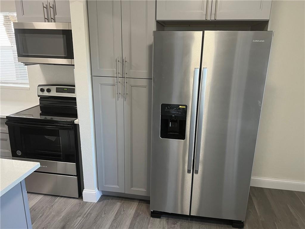 CASTLEWOOD 71-37 B - Residential Income