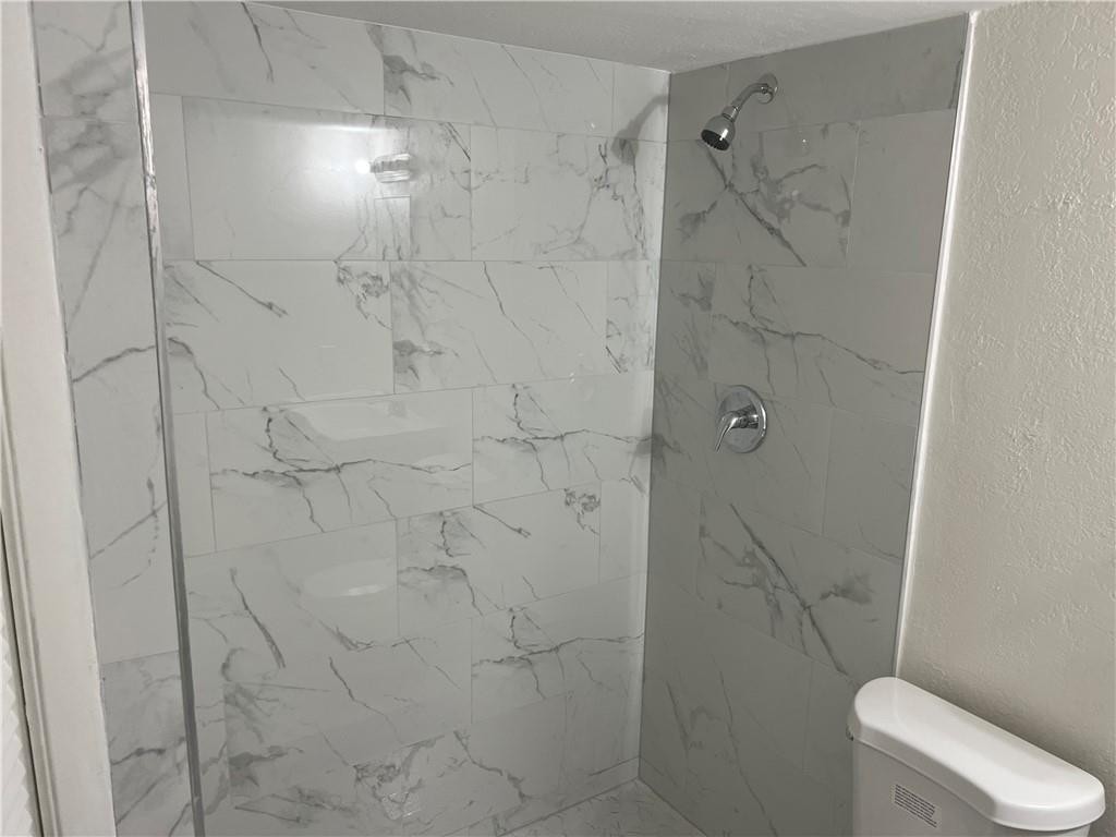 CASTLEWOOD 71-37 B - Residential Income