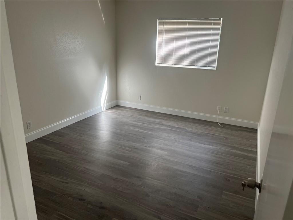 CASTLEWOOD 71-37 B - Residential Income