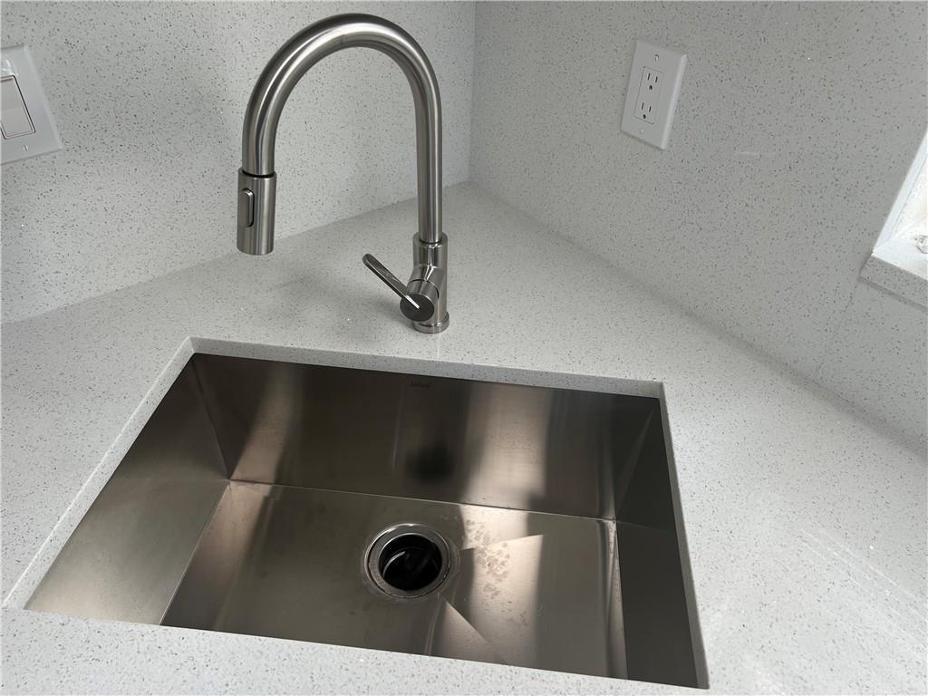CASTLEWOOD 71-37 B - Residential Income