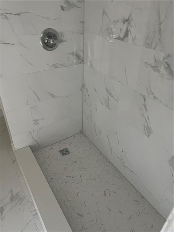 CASTLEWOOD 71-37 B - Residential Income