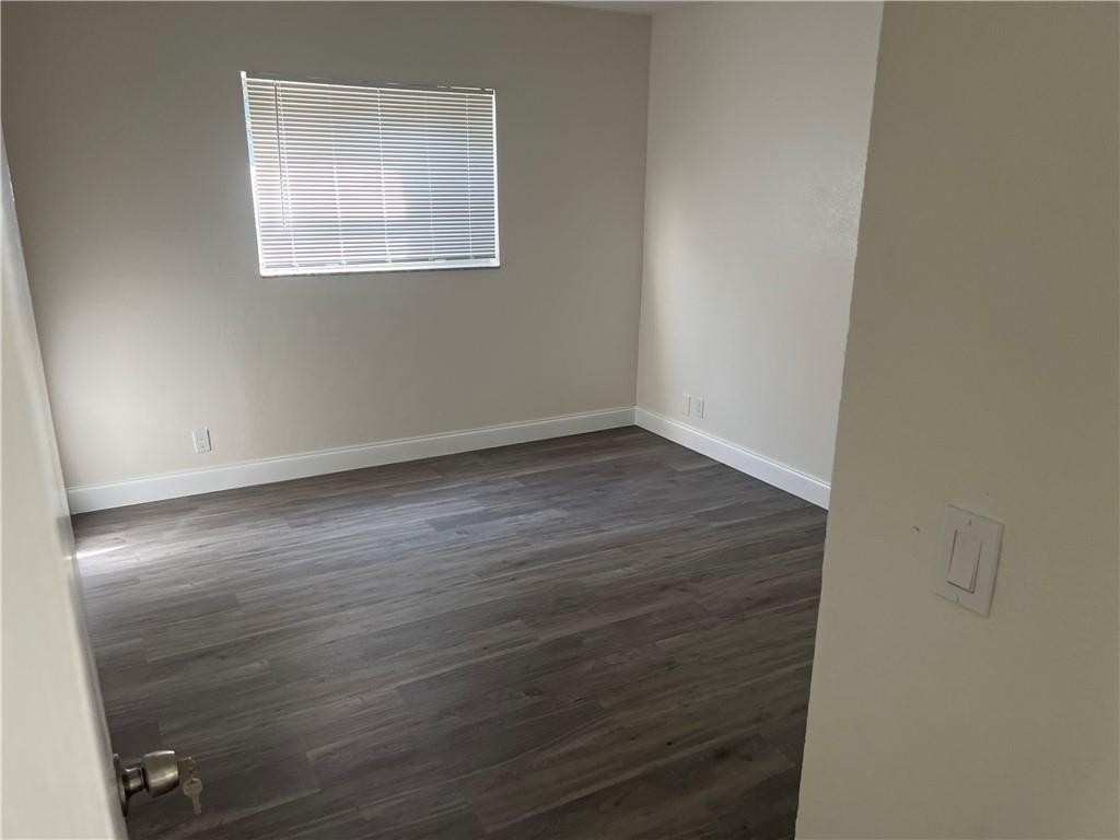 CASTLEWOOD 71-37 B - Residential Income