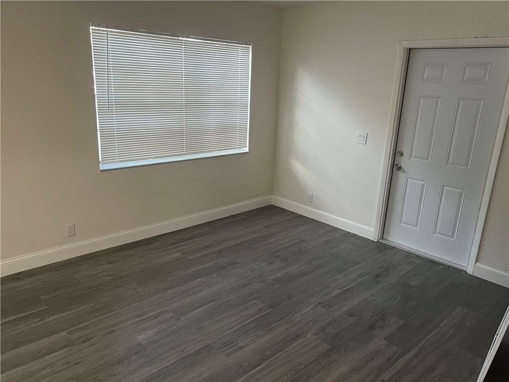 CASTLEWOOD 71-37 B - Residential Income