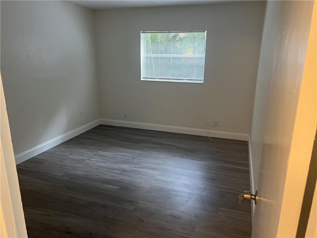 CASTLEWOOD 71-37 B - Residential Income