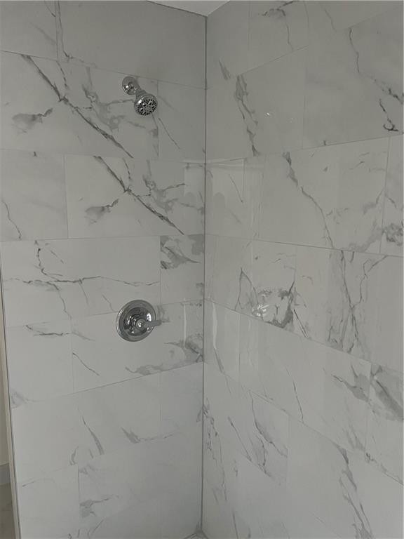 CASTLEWOOD 71-37 B - Residential Income