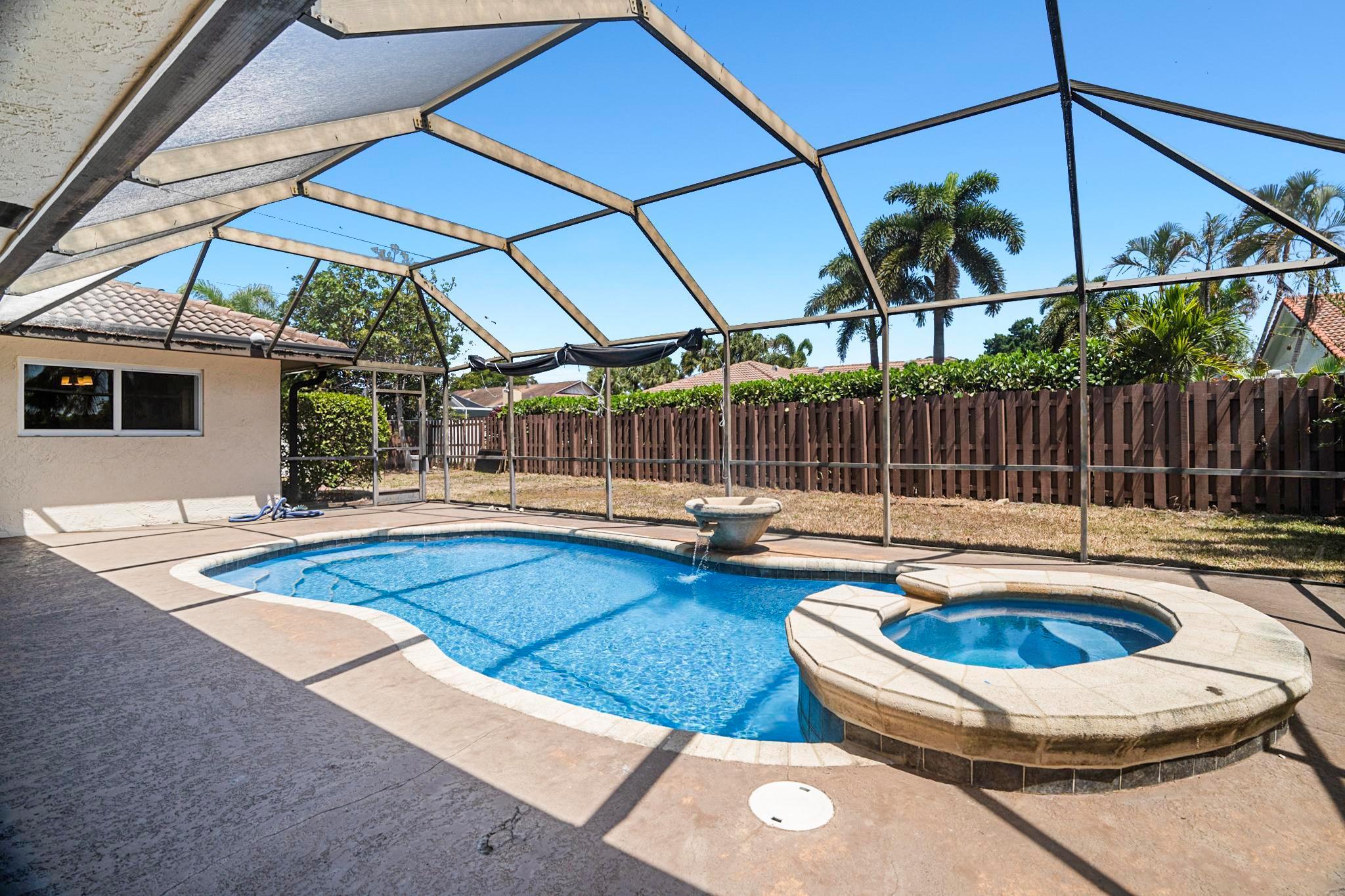 100 SW 15th Court