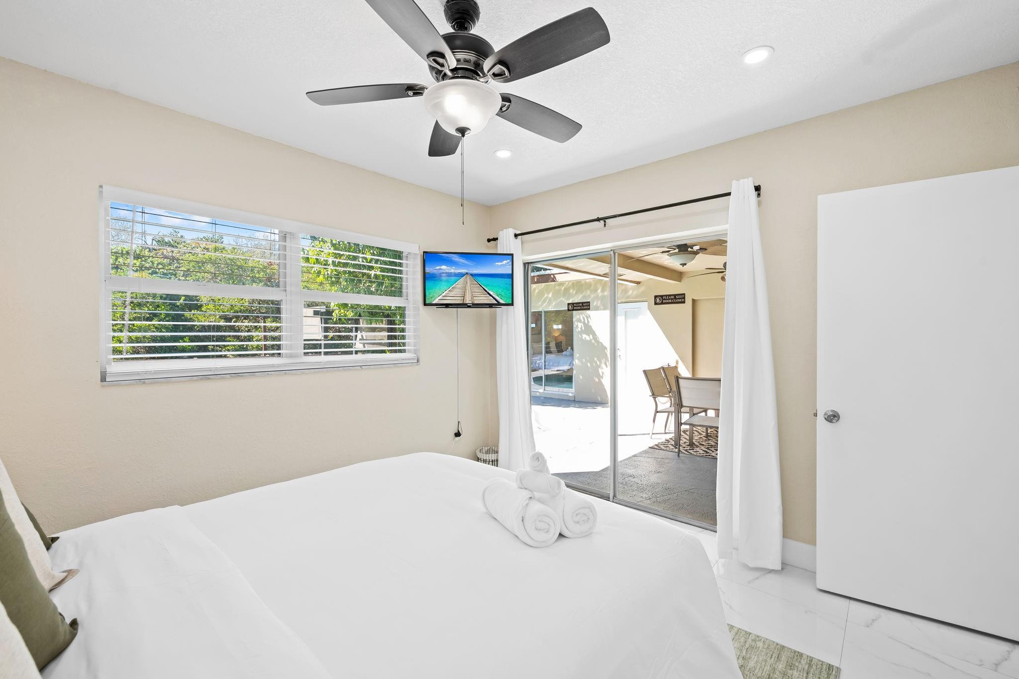 Royal Palm Isles - Residential Lease