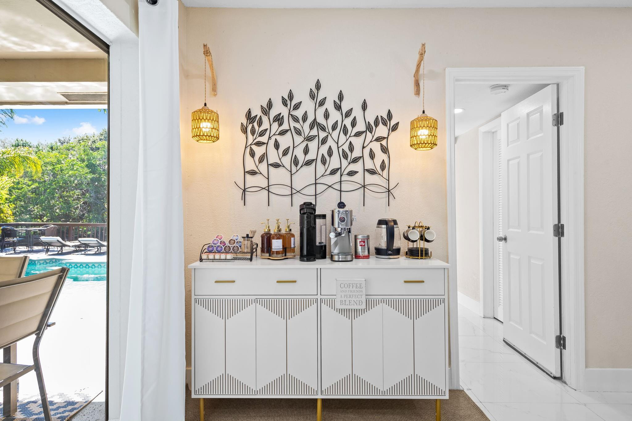 Royal Palm Isles - Residential Lease