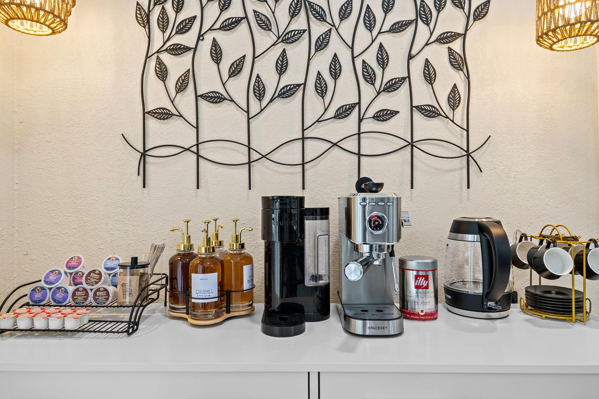 Royal Palm Isles - Residential Lease