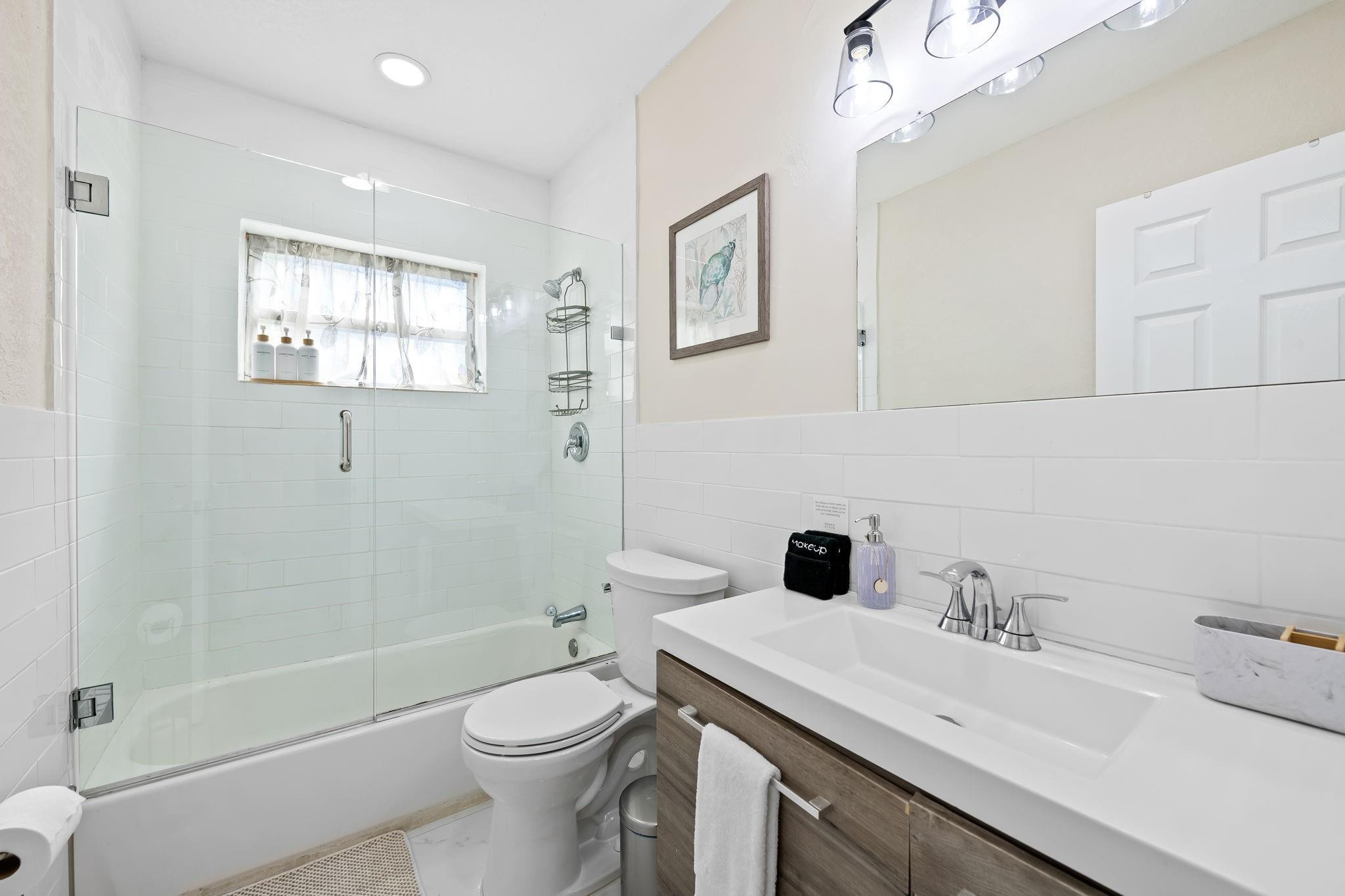 Royal Palm Isles - Residential Lease