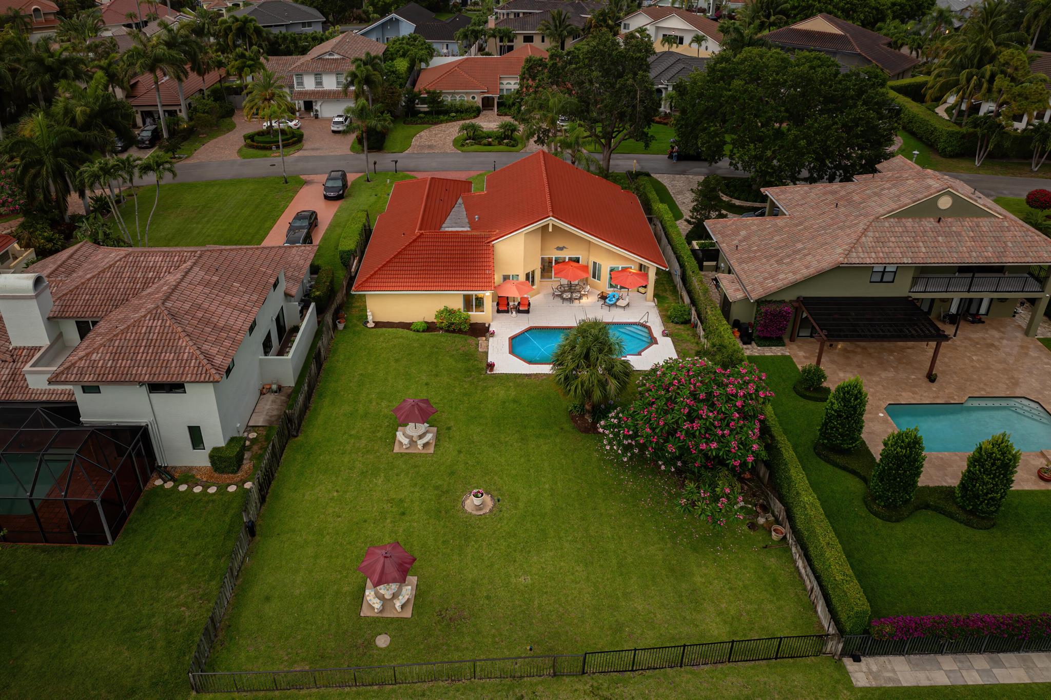 5986 Vista Linda Lane