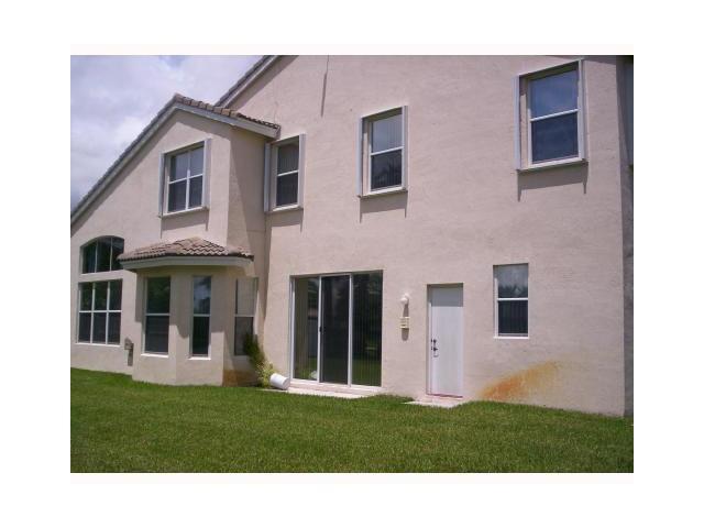 WINSTON TRAILS PAR 17 - Residential Lease