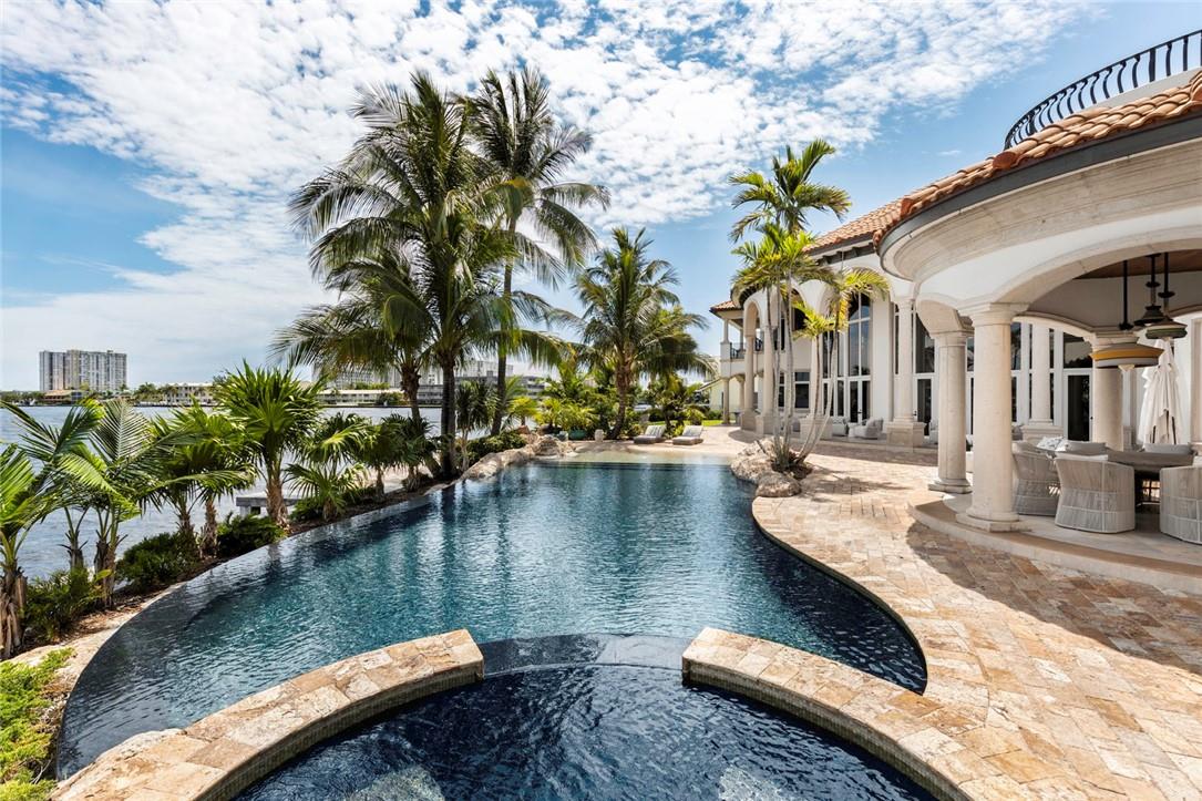 Santa Barbara Shores 33-2 - Residential