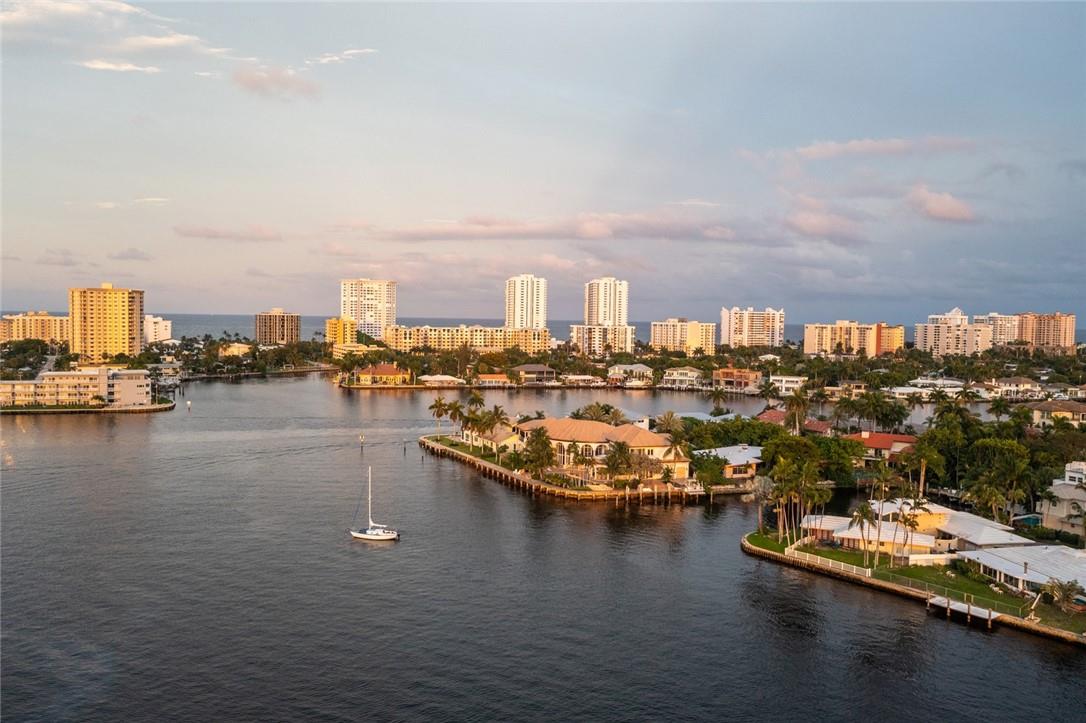 Santa Barbara Shores 33-2 - Residential