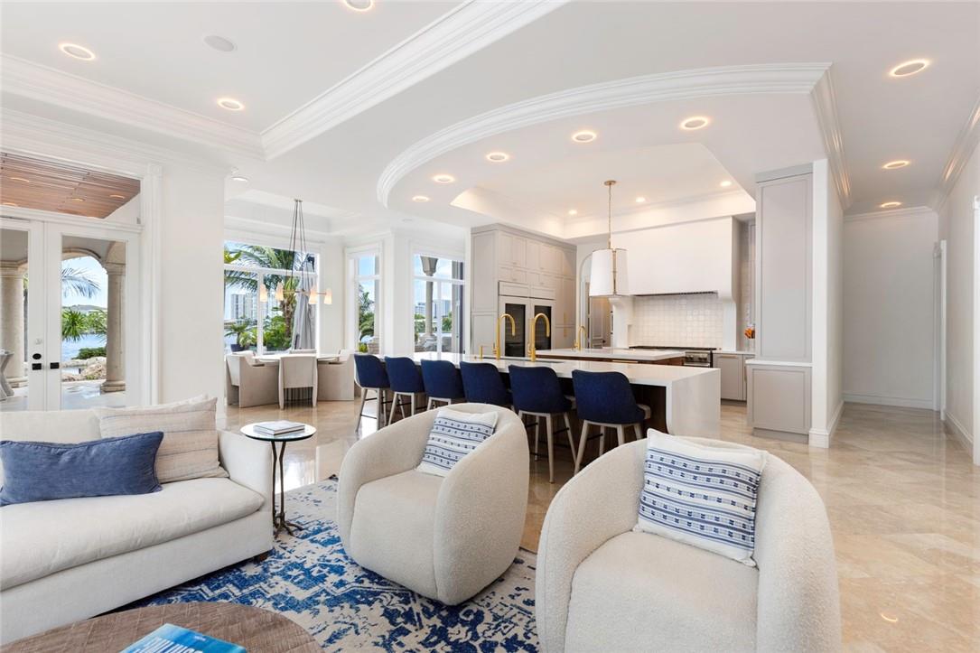 Santa Barbara Shores 33-2 - Residential