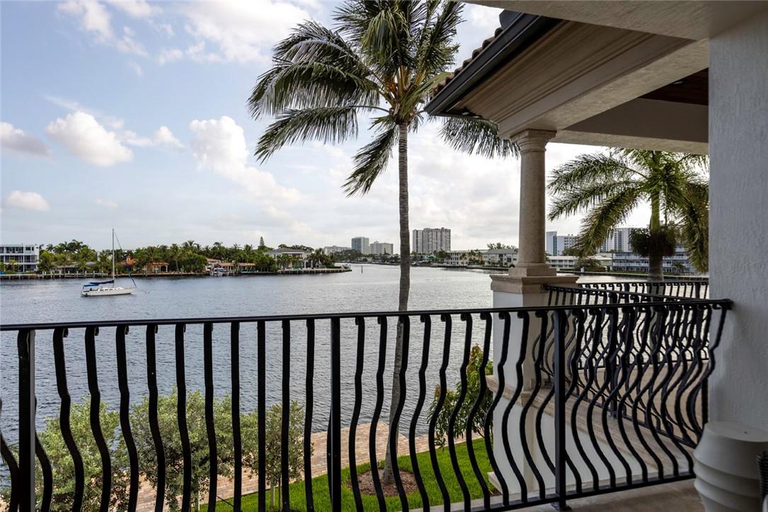 Santa Barbara Shores 33-2 - Residential