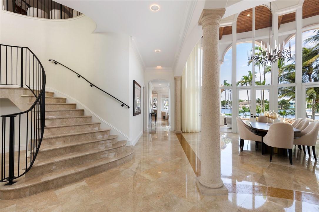 Santa Barbara Shores 33-2 - Residential