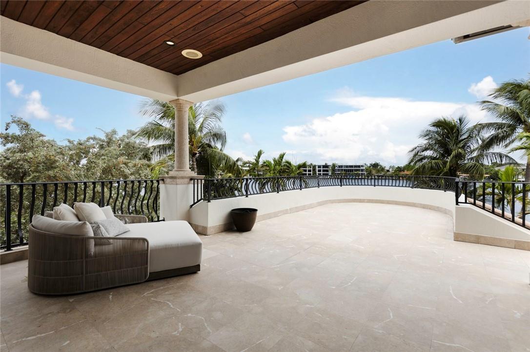 Santa Barbara Shores 33-2 - Residential