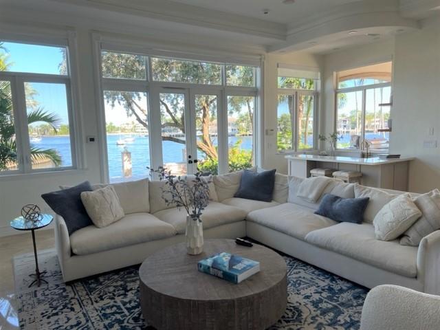 Santa Barbara Shores 33-2 - Residential