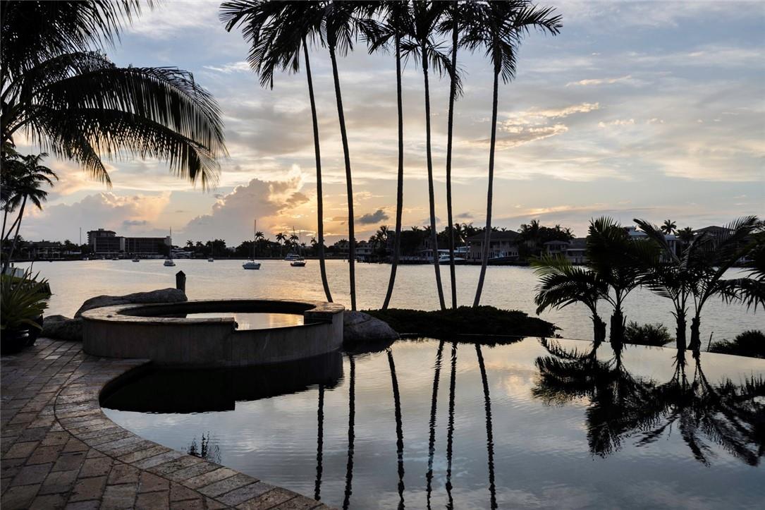 Santa Barbara Shores 33-2 - Residential