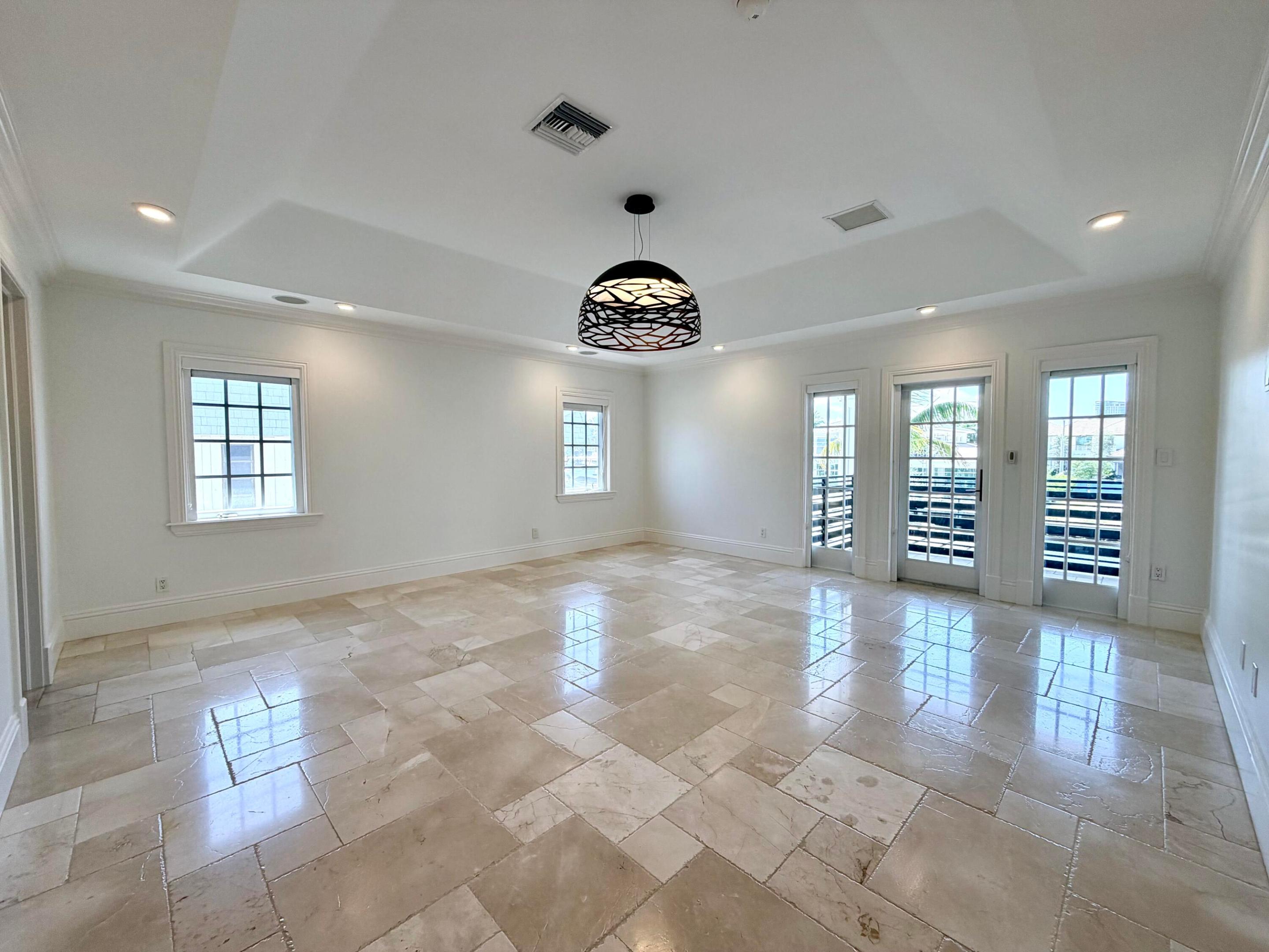 Rio Vista Isles - Residential