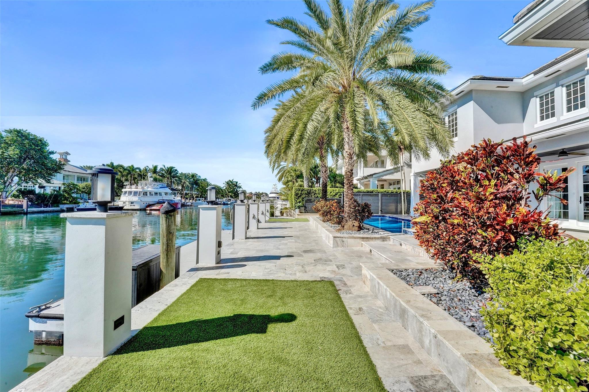 Rio Vista Isles - Residential