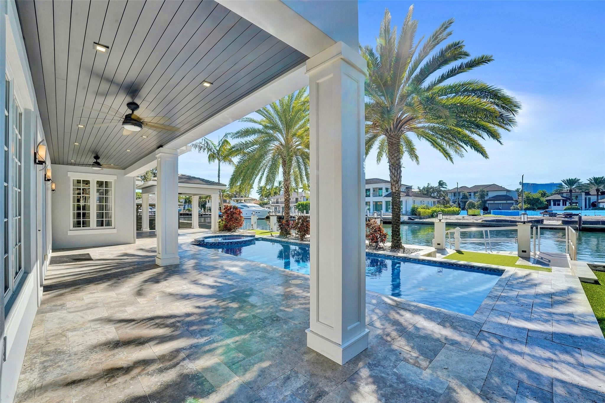 Rio Vista Isles - Residential