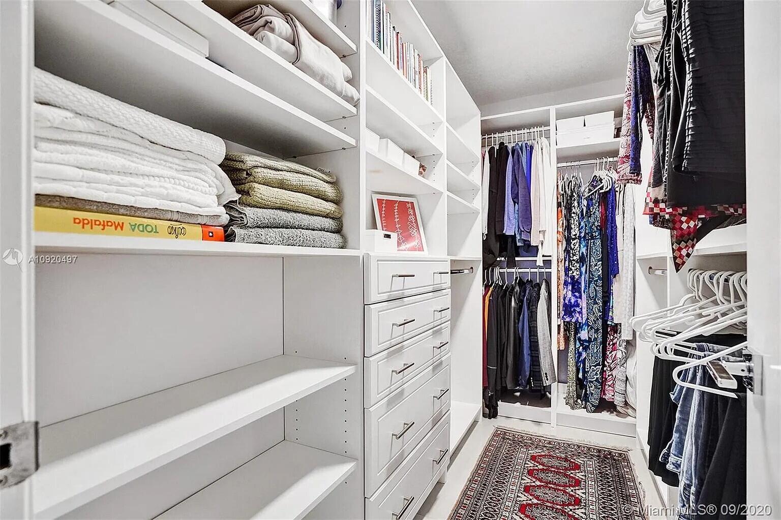 RIVER REACH CONDOMINIUM VI - Residential