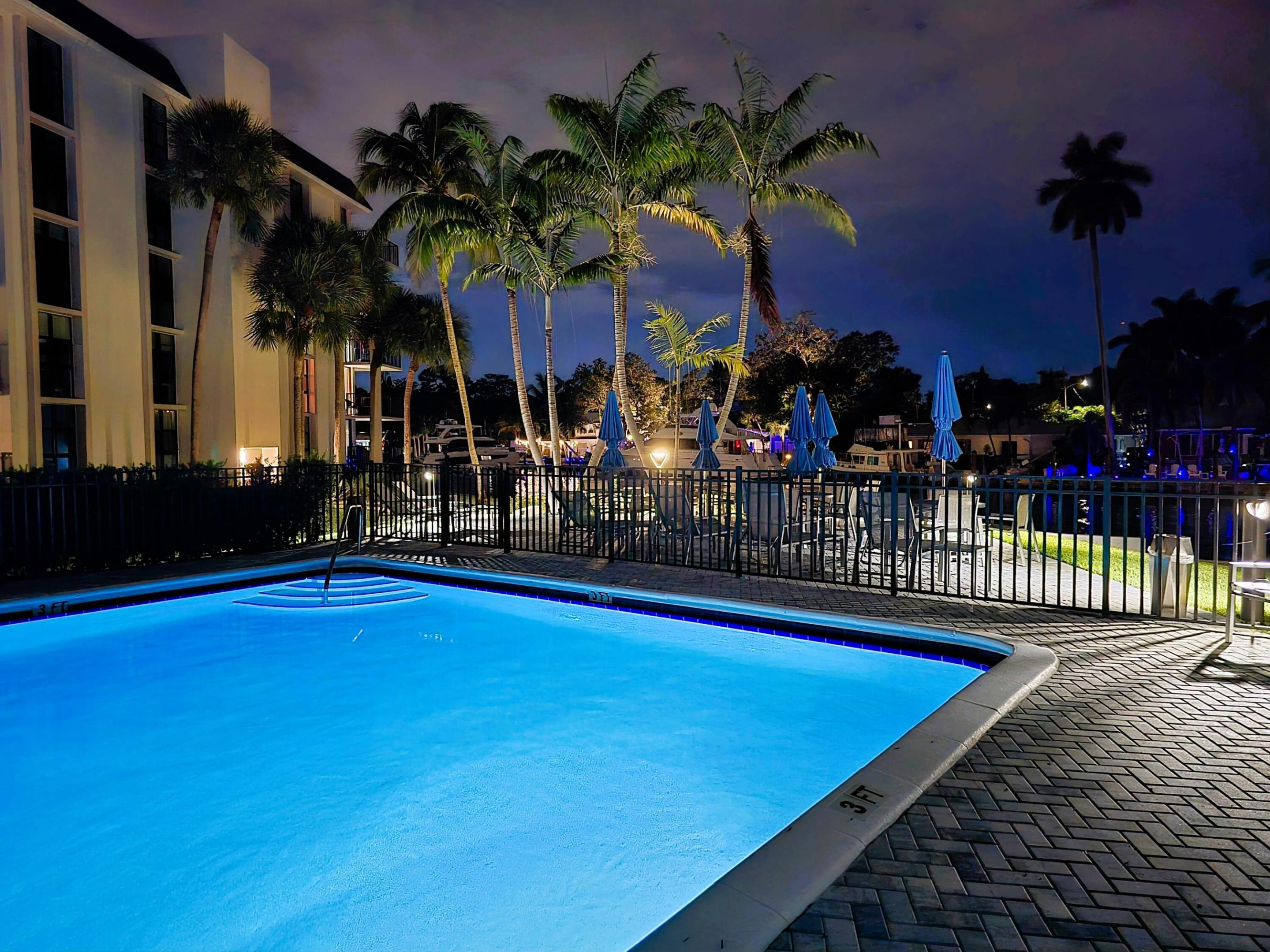 RIVER REACH CONDOMINIUM VI - Residential