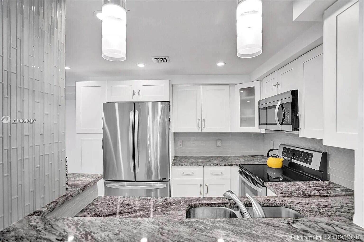 RIVER REACH CONDOMINIUM VI - Residential