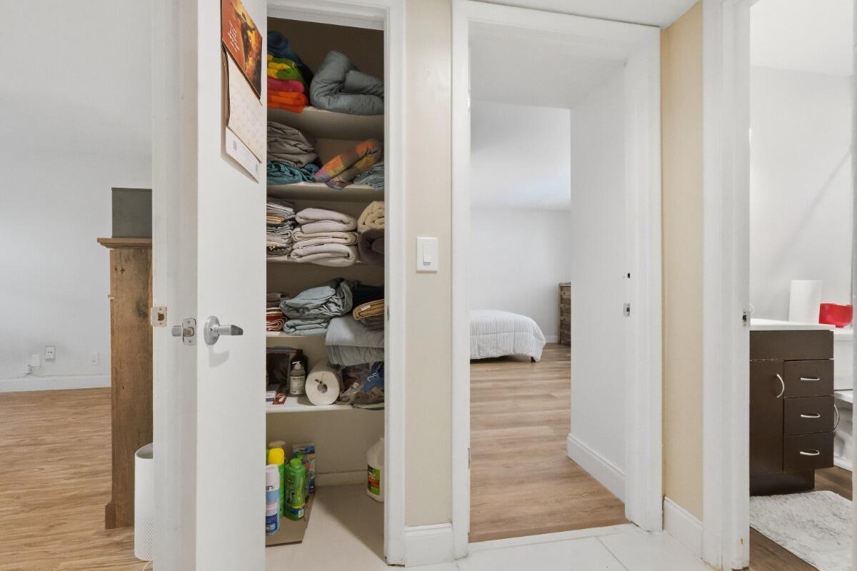 RIVERSIDE ESTATES CONDO - Residential