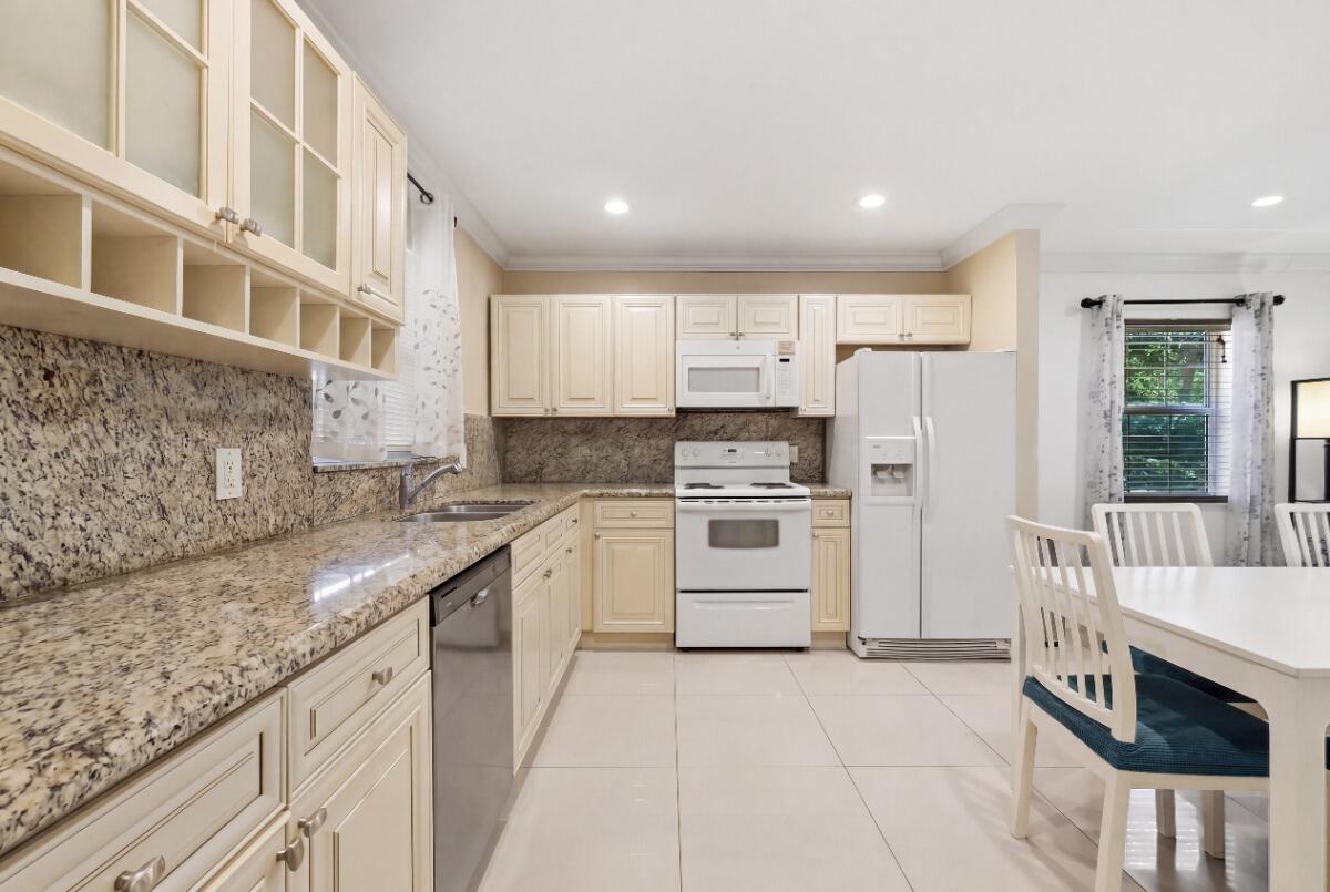 RIVERSIDE ESTATES CONDO - Residential