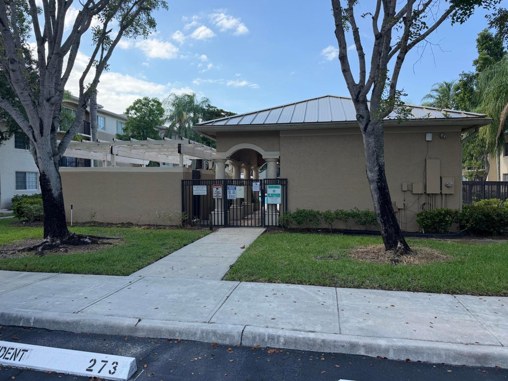Photo of 1500 S Crestwood Court S #1503, Royal Palm Beach, FL 33411 (MLS # B26047283)