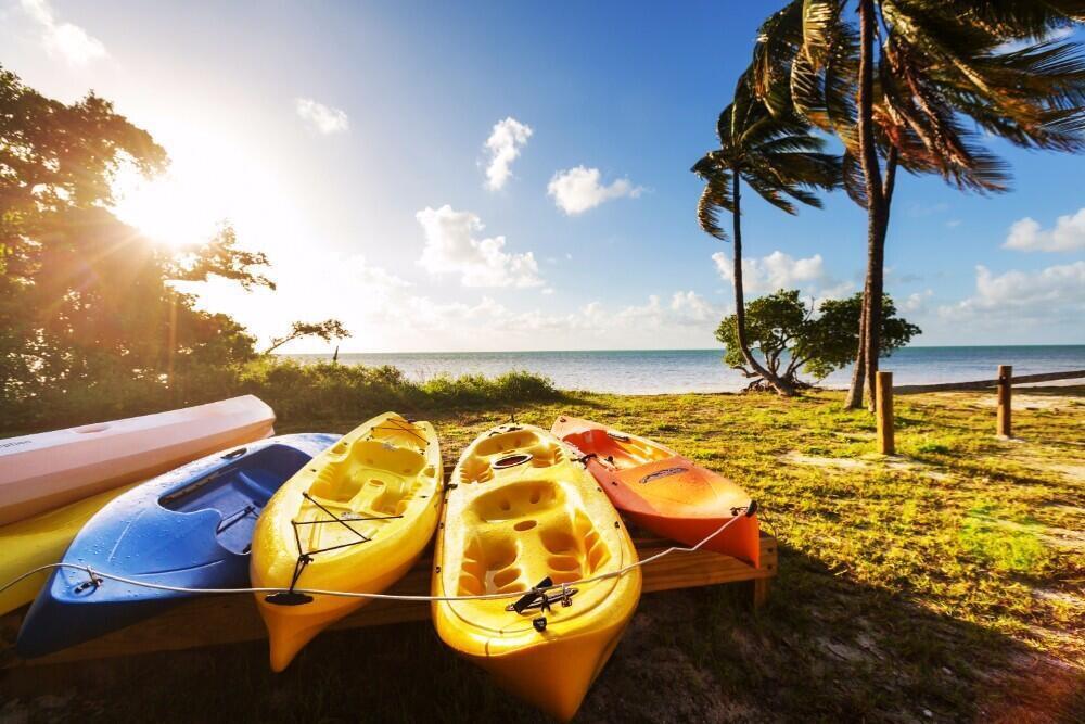 ARISTOCRAT OCEAN AND - Residential