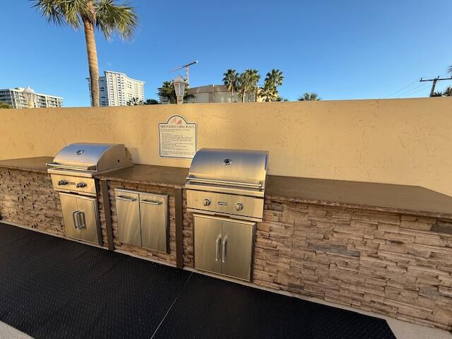 ARISTOCRAT OCEAN AND - Residential