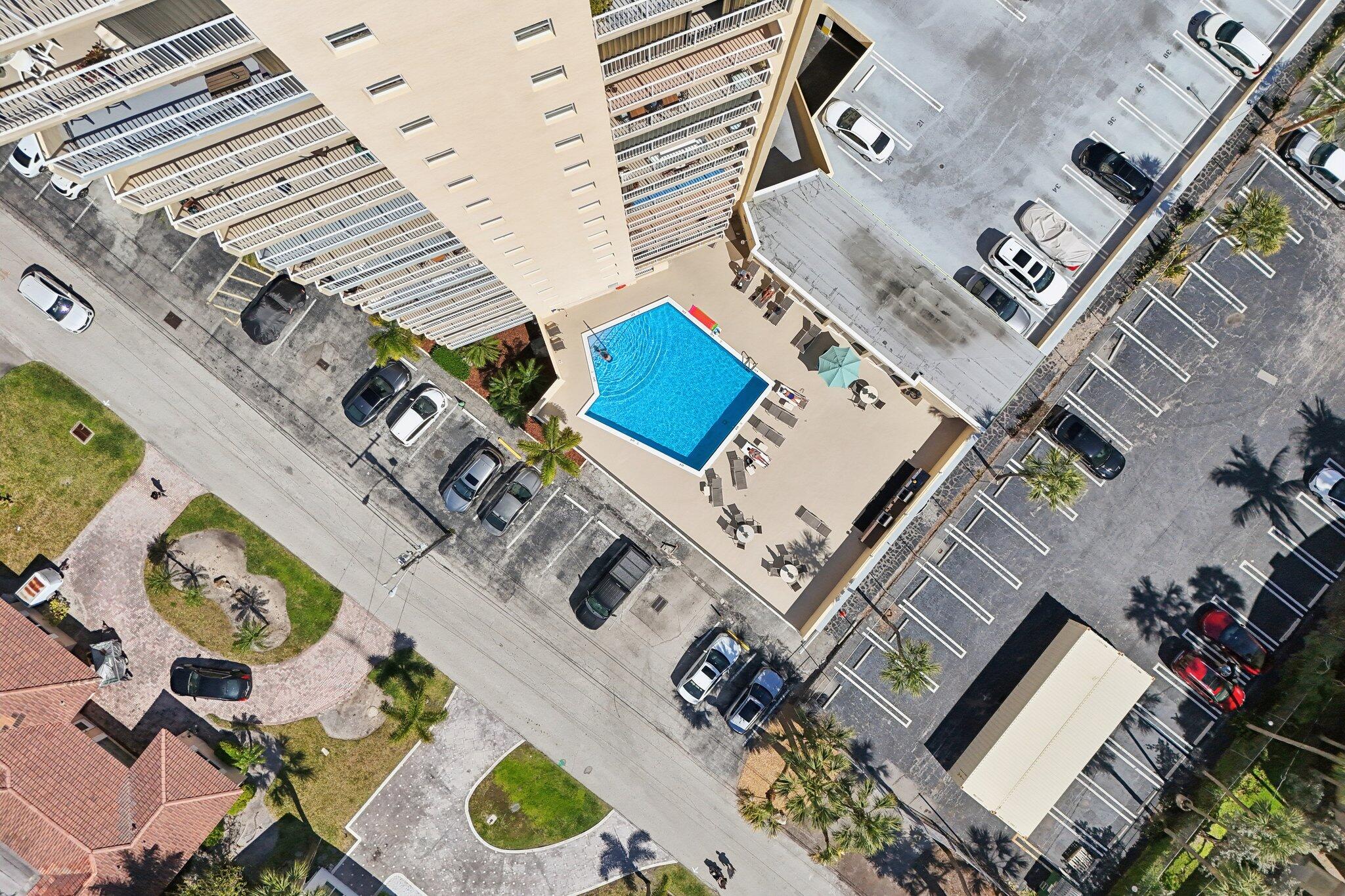 ARISTOCRAT OCEAN AND - Residential