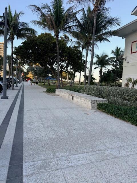 ARISTOCRAT OCEAN AND - Residential