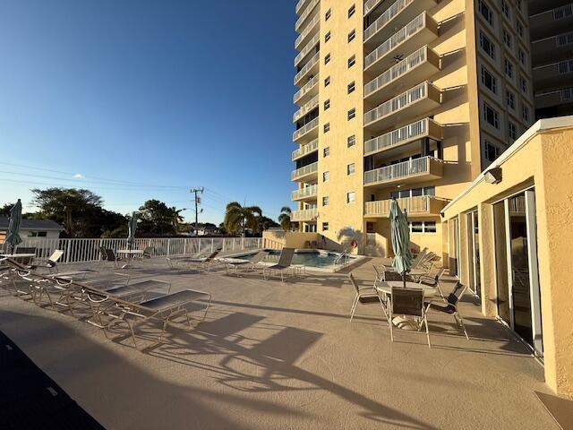 ARISTOCRAT OCEAN AND - Residential