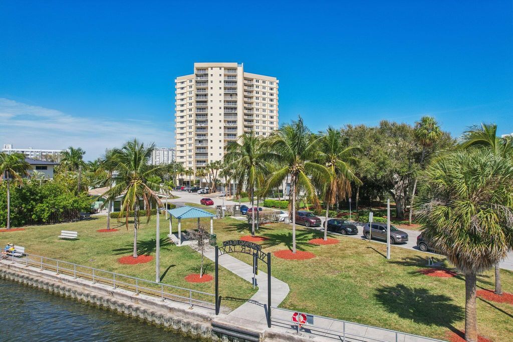 Photo of 1200 Hibiscus Avenue #1804, Pompano Beach, FL 33062 (MLS # R11166067)