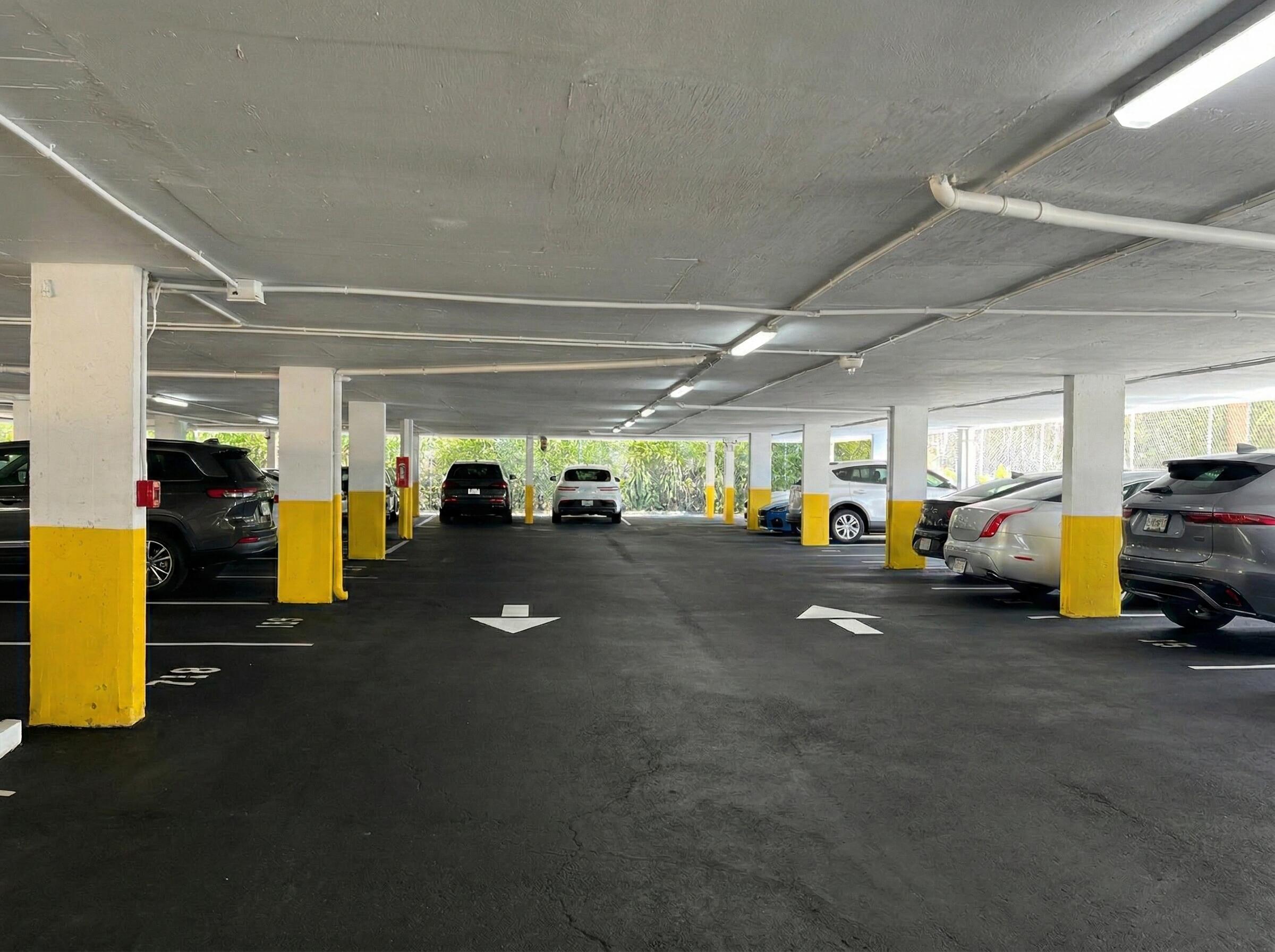 ARISTOCRAT OCEAN AND - Residential