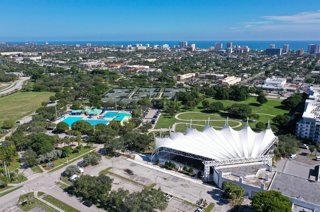 ARISTOCRAT OCEAN AND - Residential