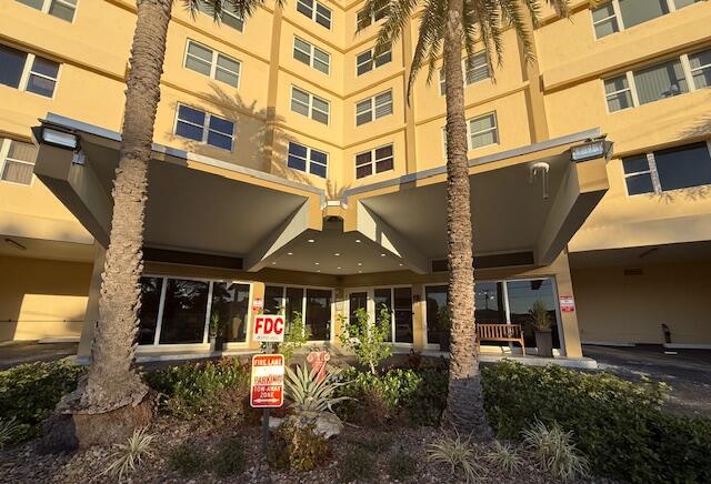 ARISTOCRAT OCEAN AND - Residential