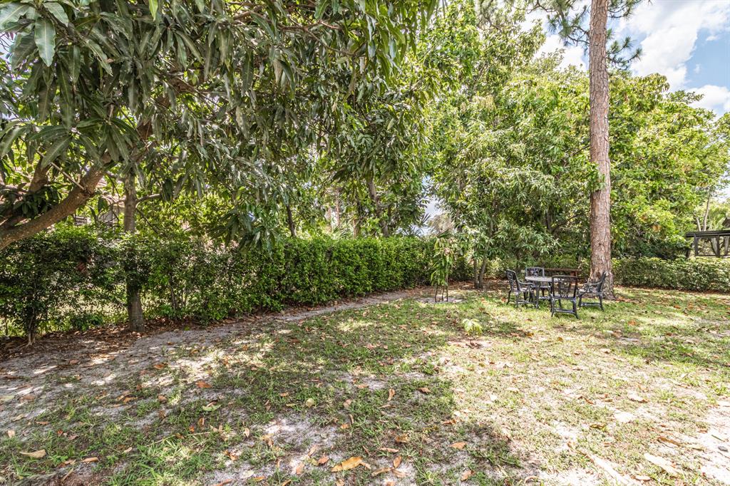 LUCERNE HOMES EAST - Residential