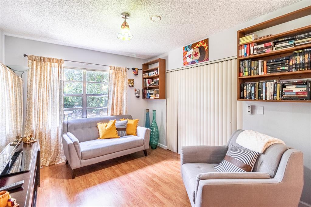 LUCERNE HOMES EAST - Residential