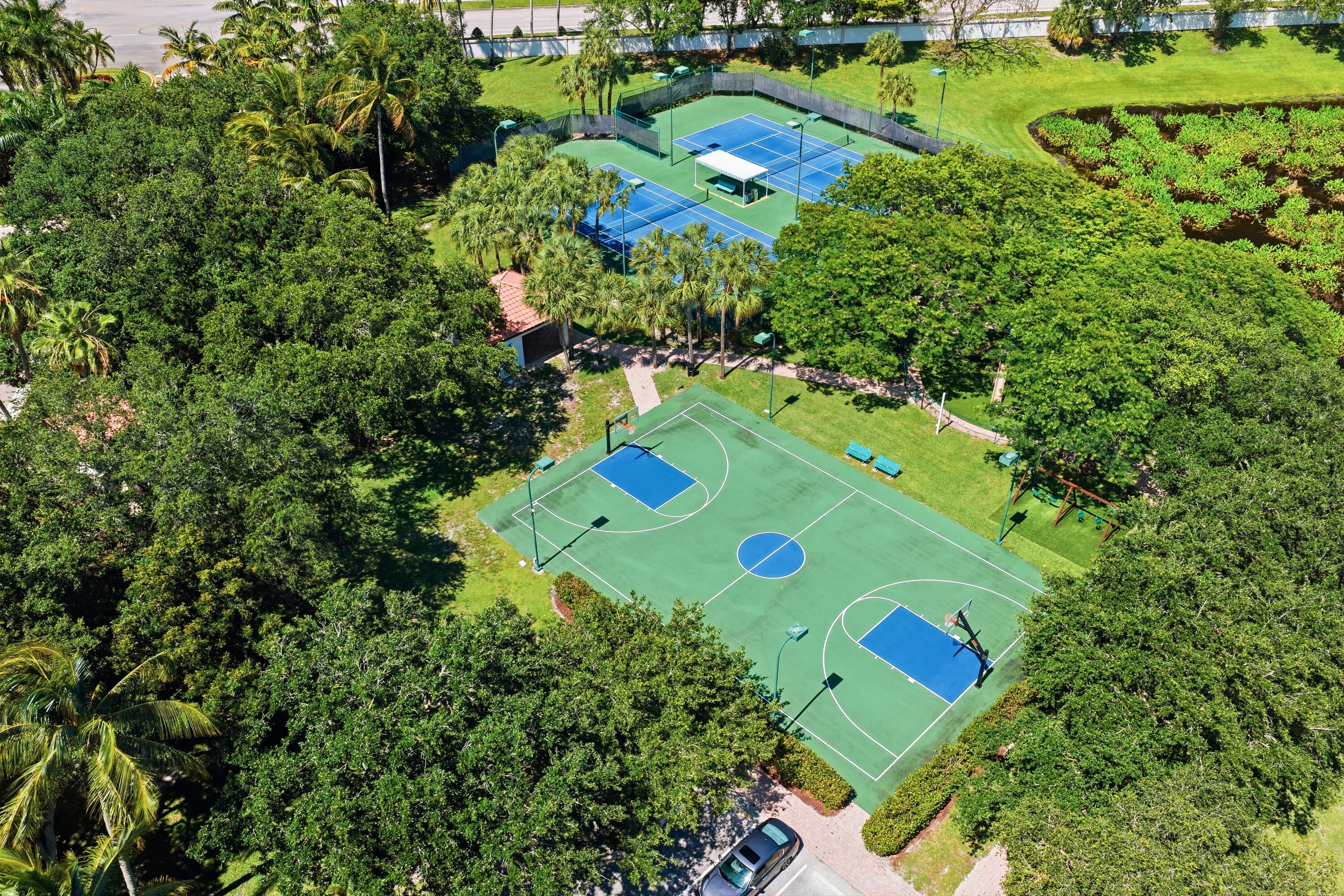Isola Bella Estates - Residential