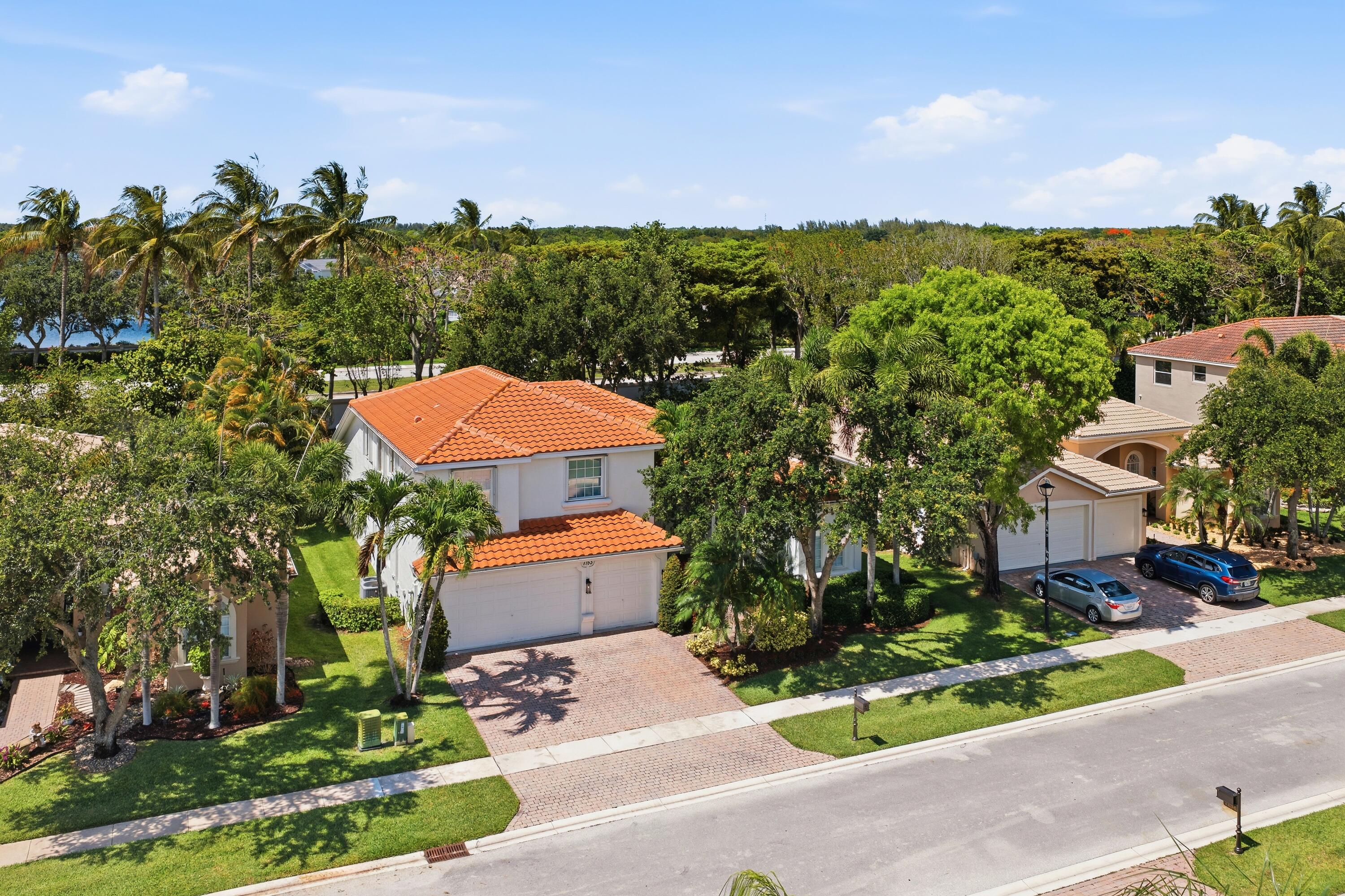 Isola Bella Estates - Residential