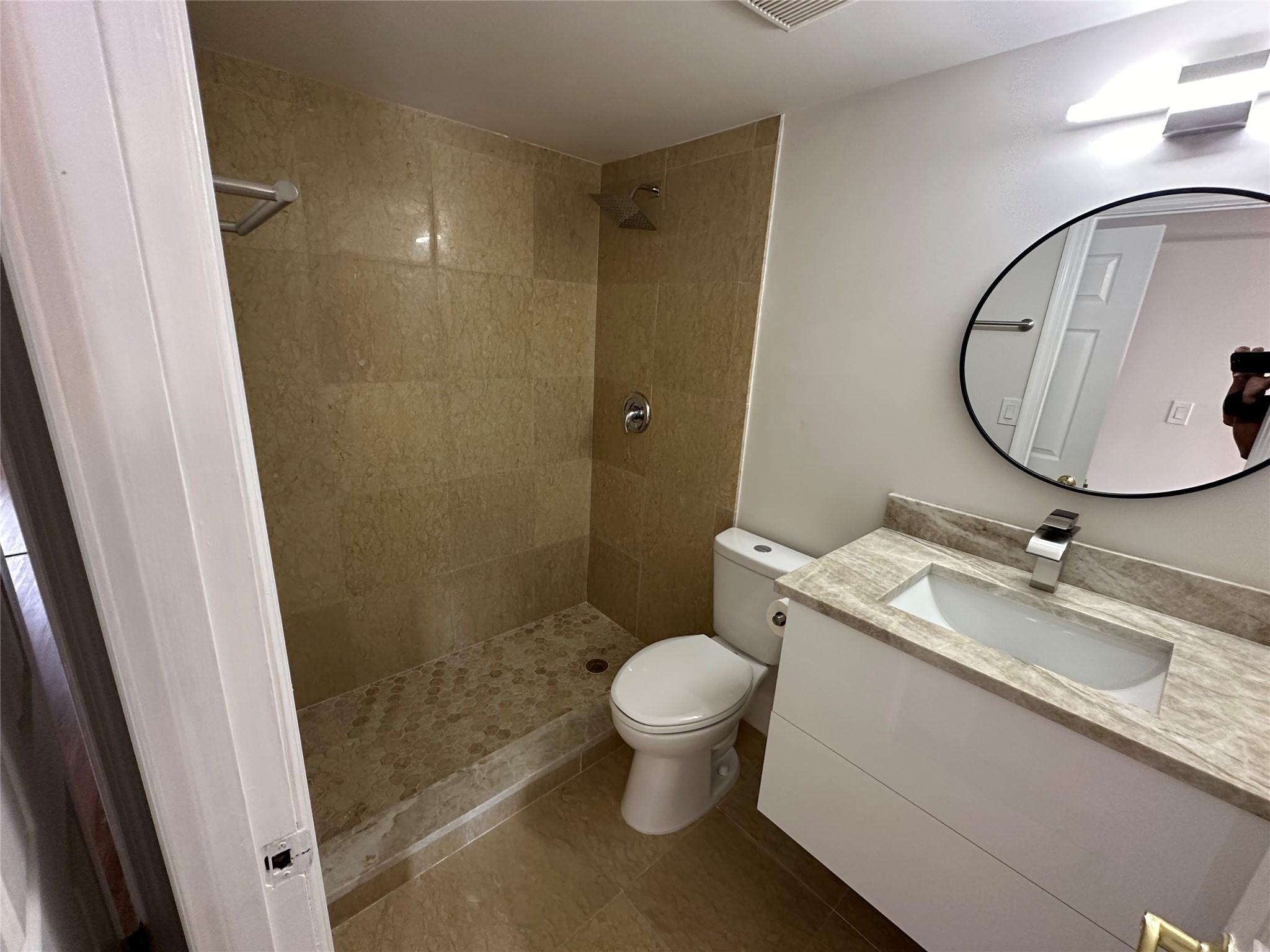1100 CRYSTAL LAKE DR 115
