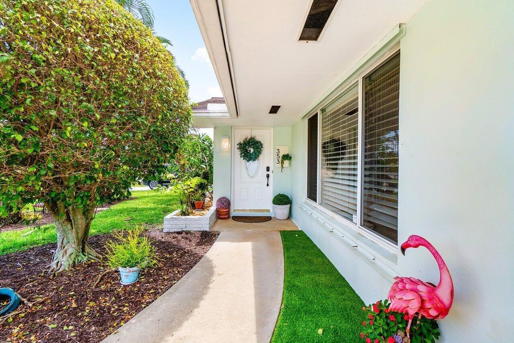 Photo of 353 Mars Avenue, Tequesta, FL 33469 (MLS # R11088184)