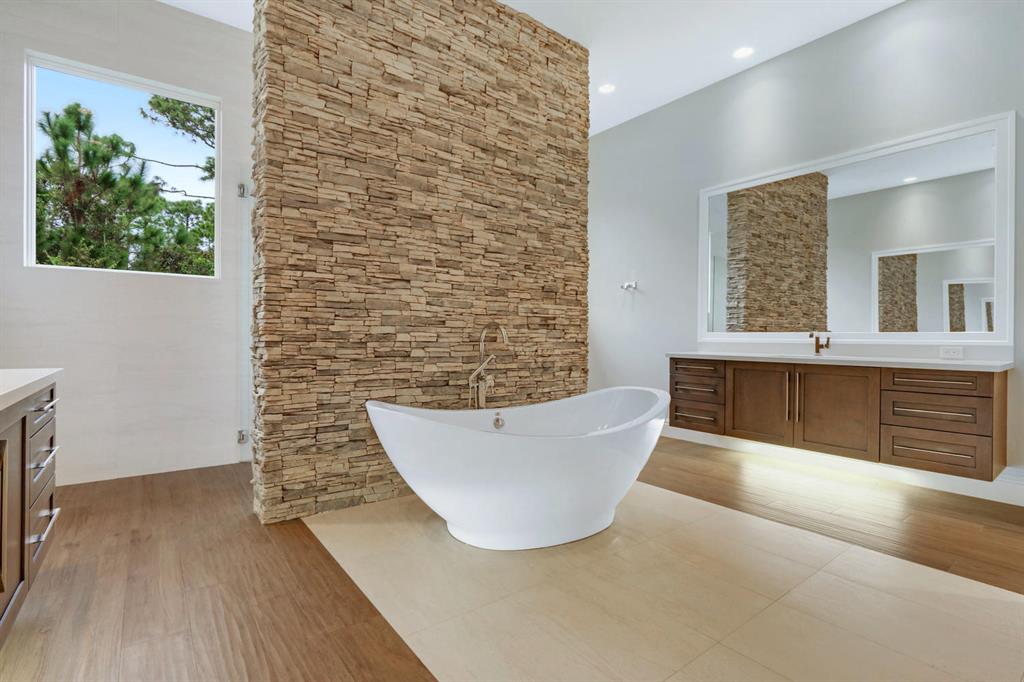 OLD PALM - Residential